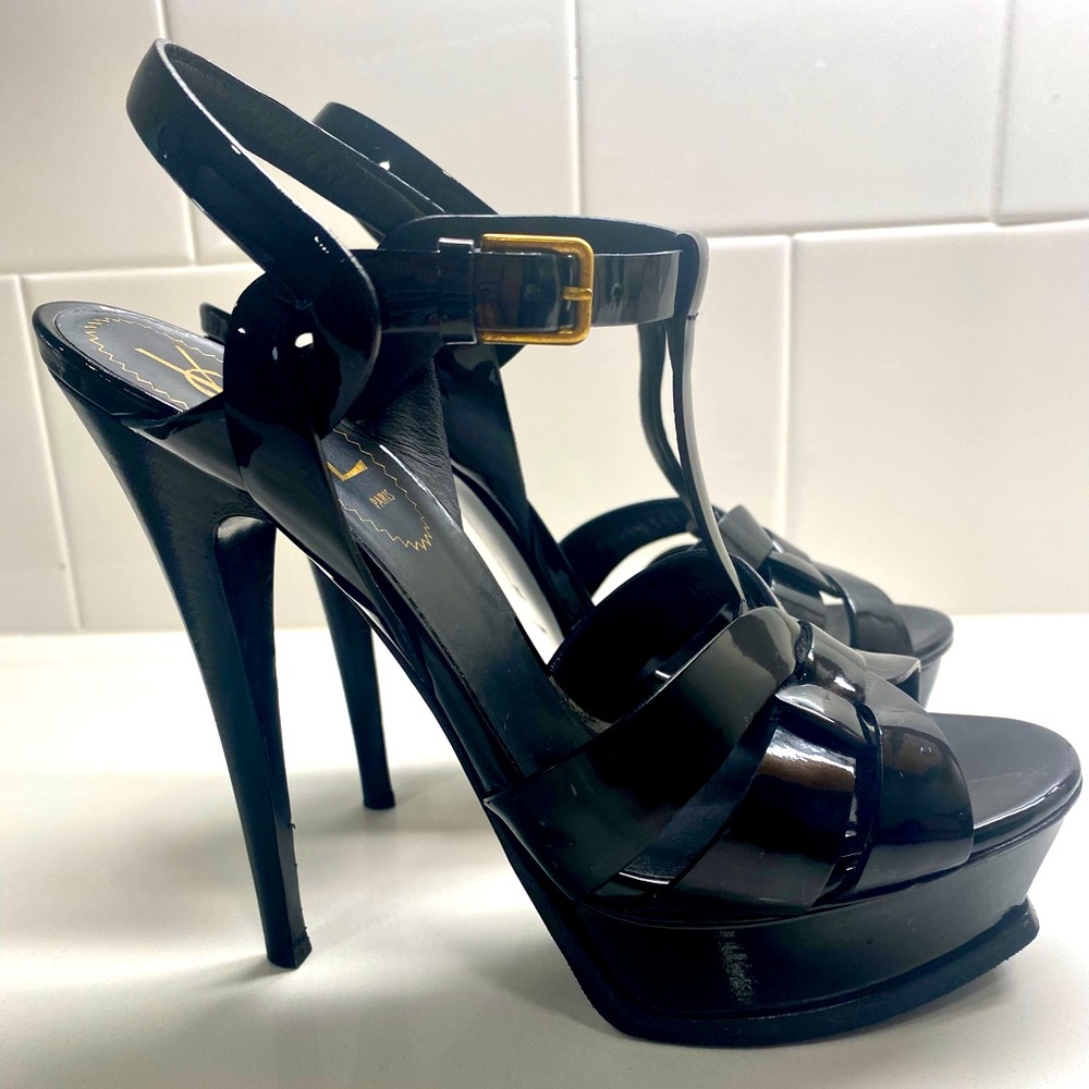 Saint Laurent Women's Tribute 105MM Patent Leather Platform Sandal
